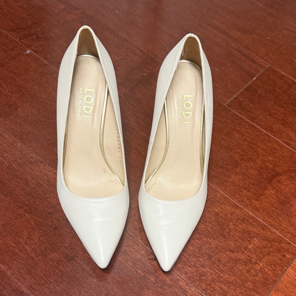 Lodi Made in Spain White Heels